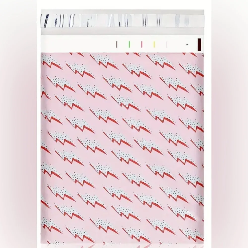 15 Pink Lightning Bolt Patterned Poly Mailers